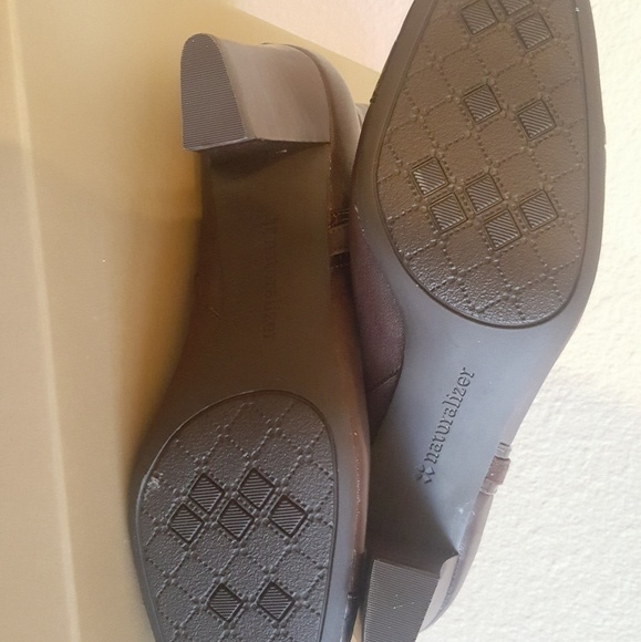 PRICE DROP Naturalizer Brown Boots - Picture 2 of 3